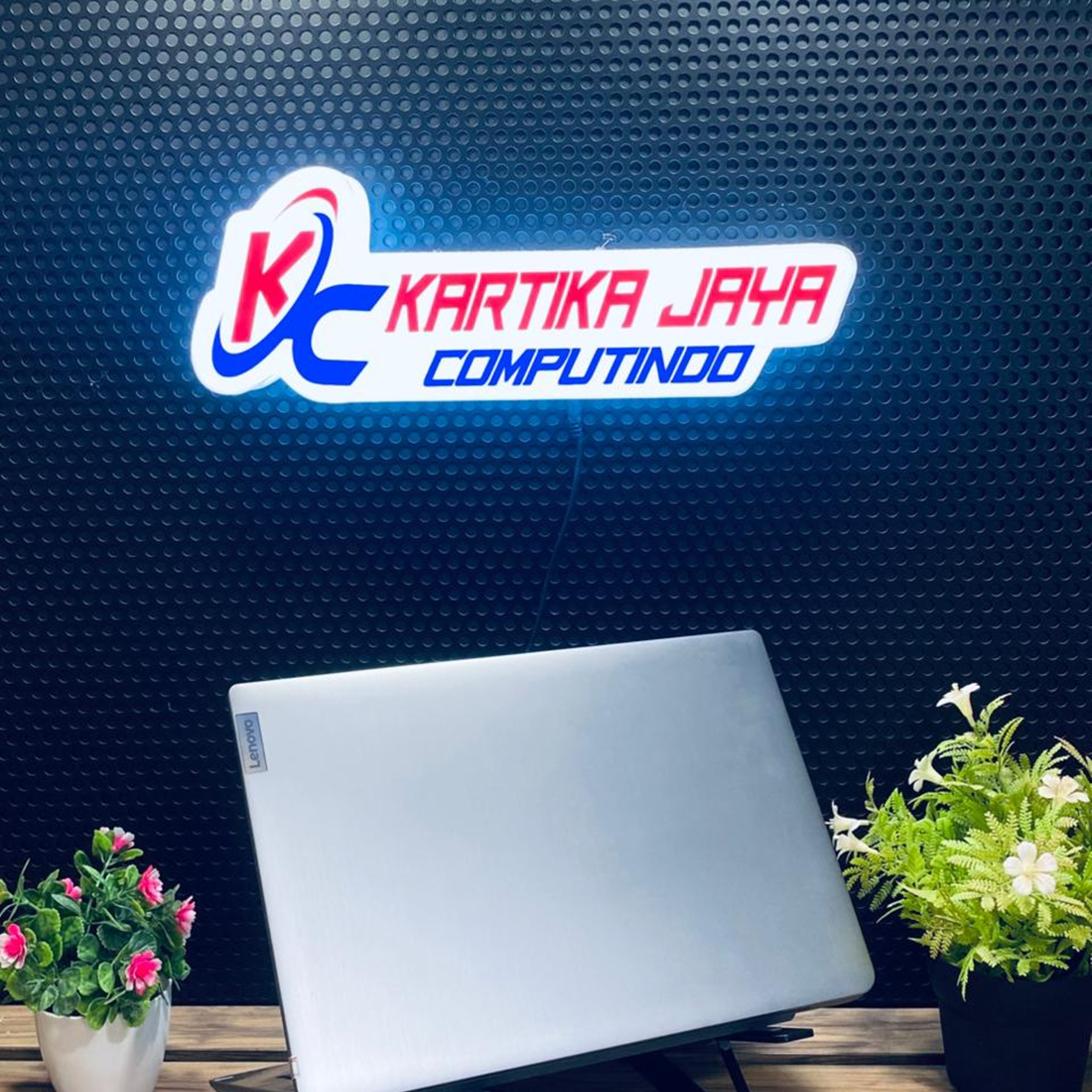 WhatsApp Image 2025-12-01 at 14.04.07_80fed128.jpg